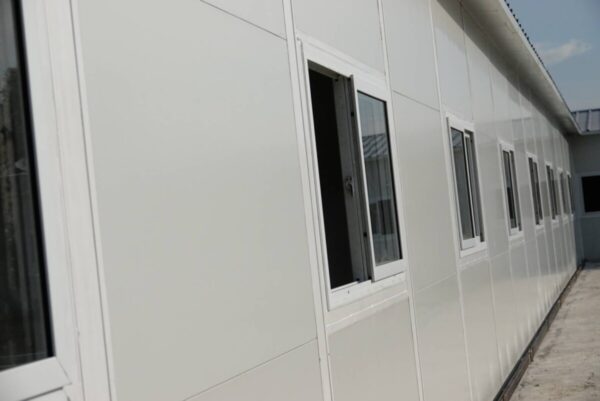 ออฟฟิศสำเร็จรูป ผนังกันความร้อน Sandwich Panel  HW-C 12x96x3 ม. - Image 9